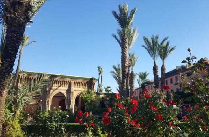 Quarya Assiyahia - Riad Camilia- Maison Entiere Avec Piscine Marrakesh Exteriör bild